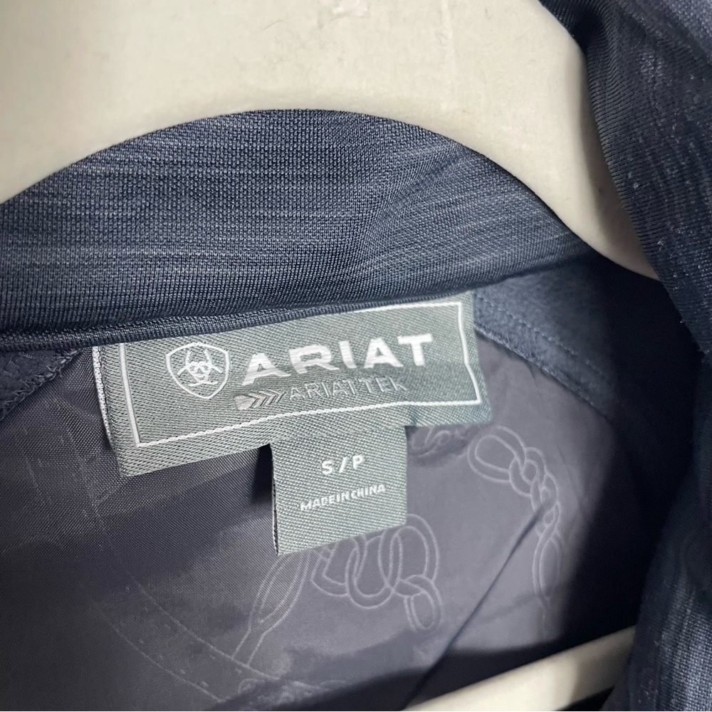 ARIAT vanquish full zip grey/blue jacket with ariat tek, size small - Picture 8 of 11